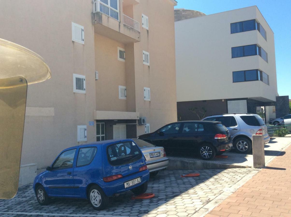 Apartment Karmela Makarska Exterior foto